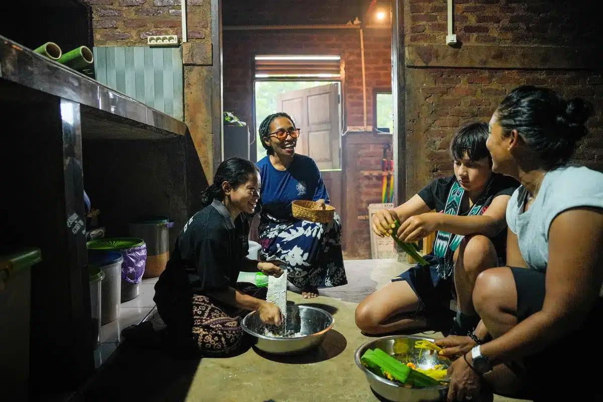 Dapur Tara Indoor Cooking Class Dinner with Kaka Liz